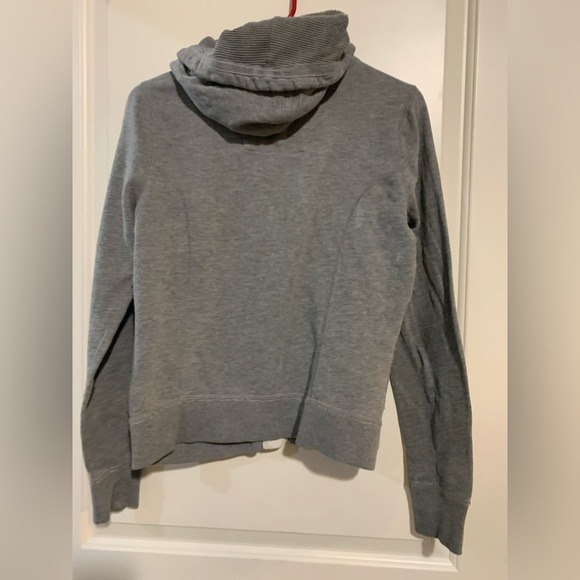 Abercrombie & Fitch Youth Medium Button Down Jacket/sweater. Preloved - Picture 2 of 2